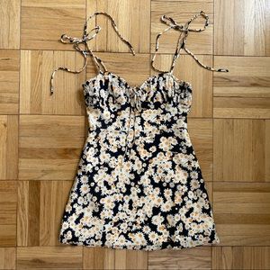 RÉALISATION PAR DEVON DRESS